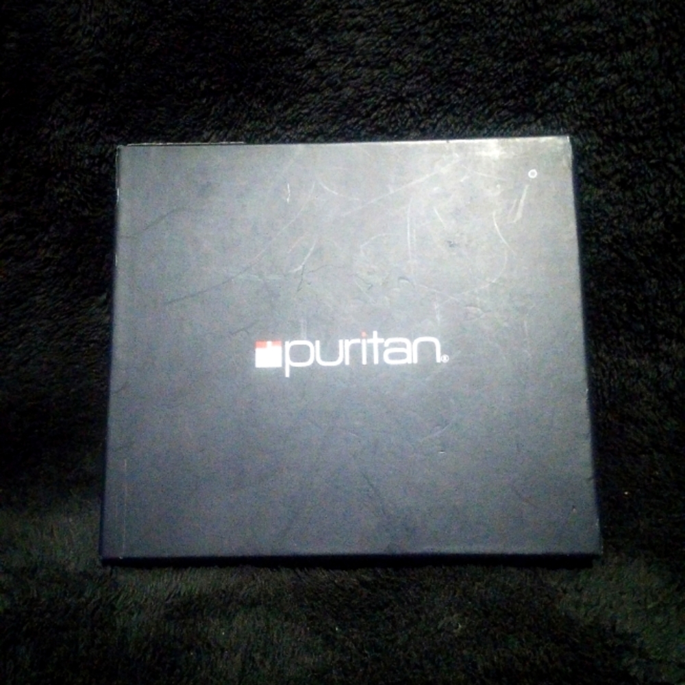 BRAND NEW PURITAN WALLET – GENUINE LEATHER AND HIGH FUNCTIONALITY!
